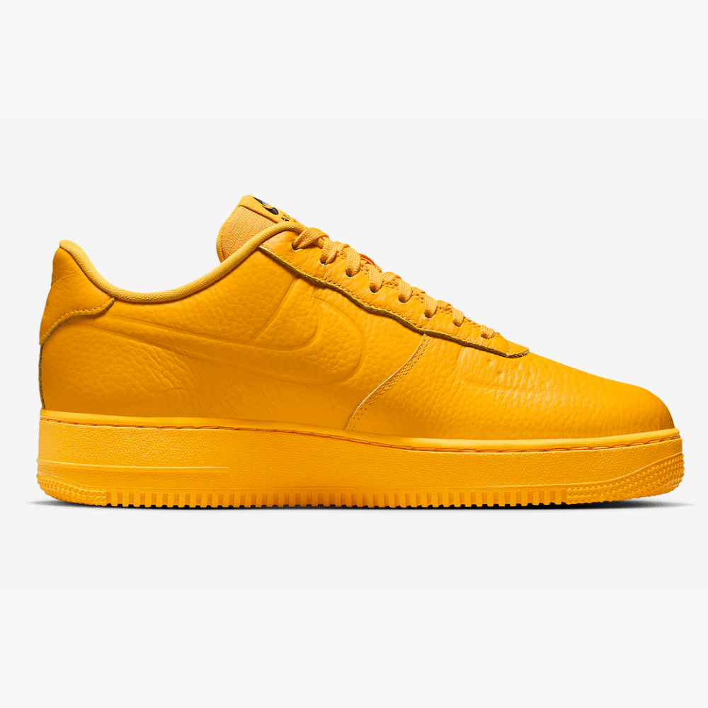 Nike Air Force 1 Low Waterproof University Gold foto 3
