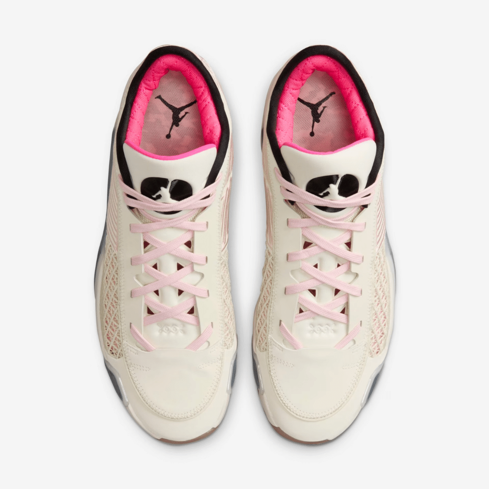 Air Jordan XXXVIII Low Coconut Milk foto 2