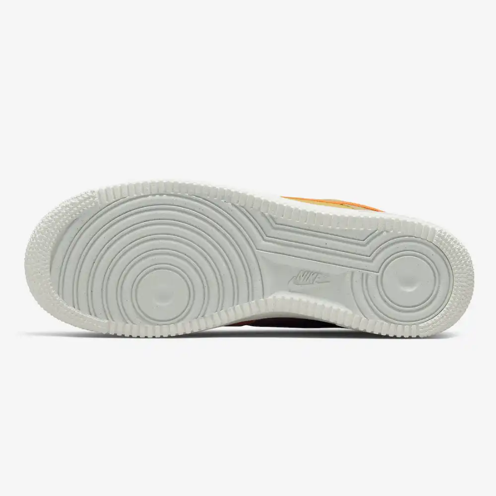 Nike Air Force 1 Low Next Nature Sun Club Sanded Gold Wheat Grass foto 5