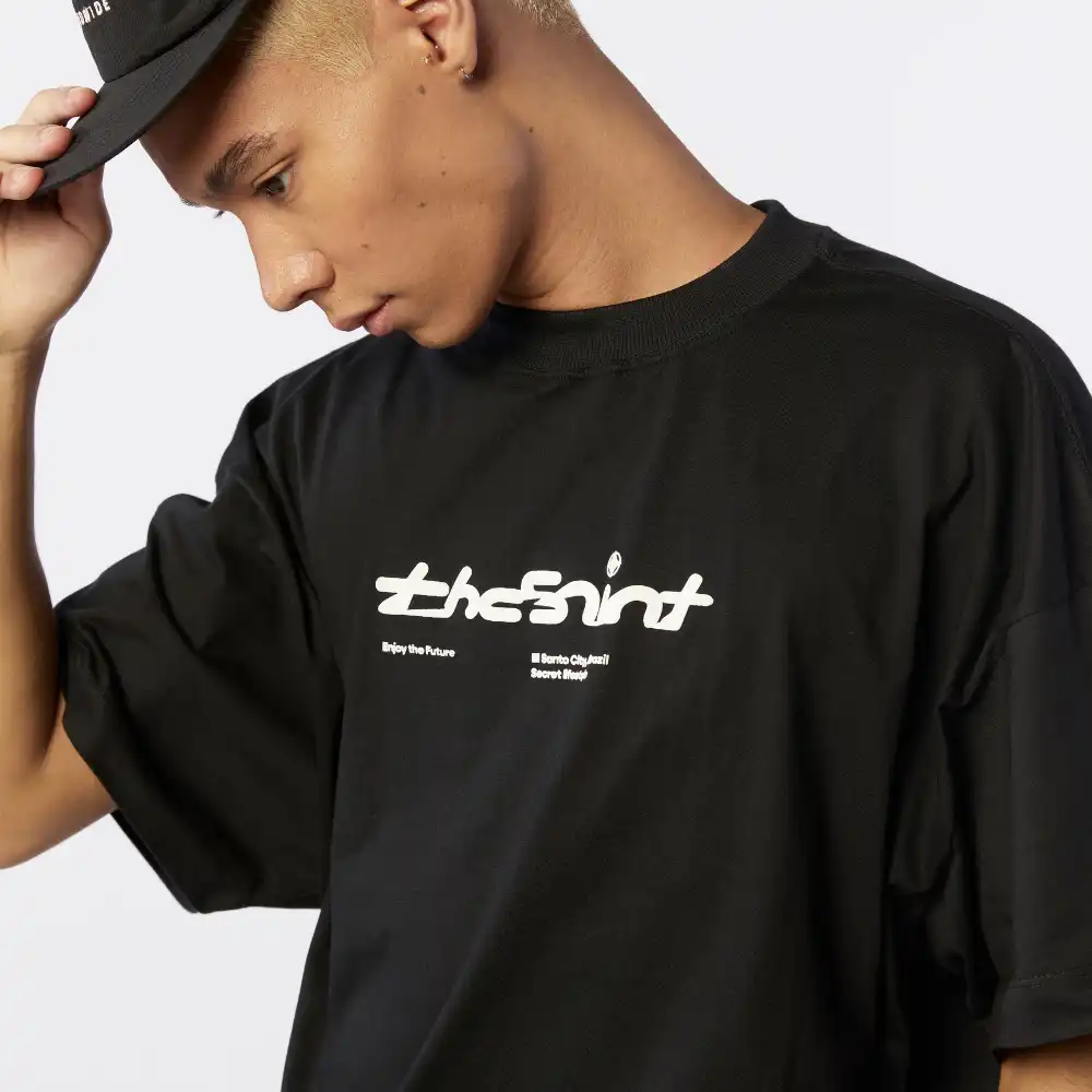K-POP Tシャツ THE CULTURE THE FUTURE 黒 Camiseta THESAINT Oversized Enjoy The Future Preto - Droper