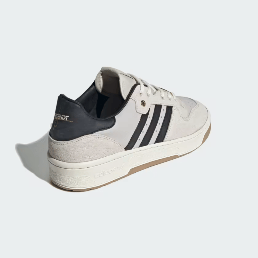 Nadeshot x adidas Rivalry Low Chalk Pearl foto 4