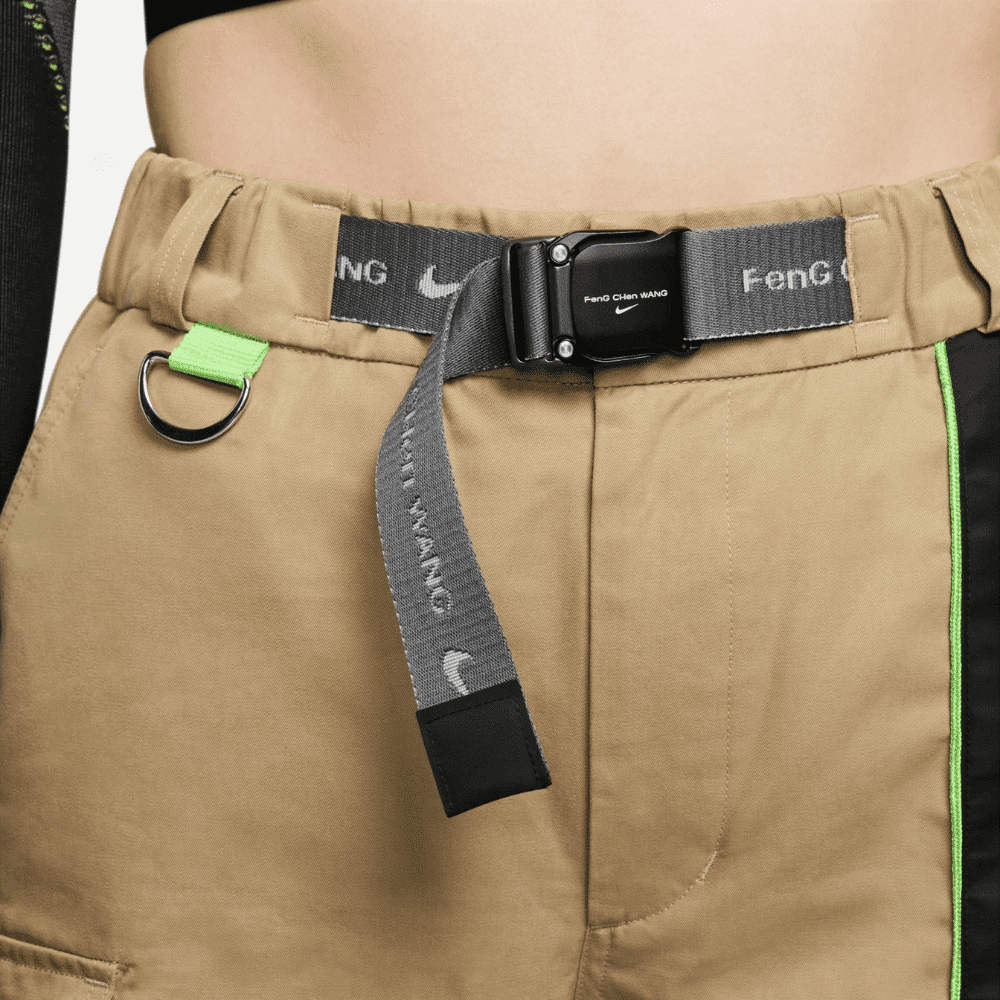 Feng Chen Wang x Nike Calça Cargo Pro Convertible - Droper