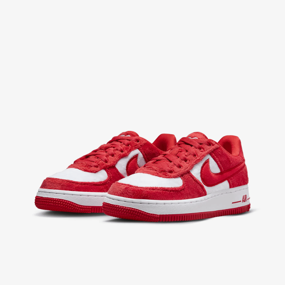 Red best sale nike force