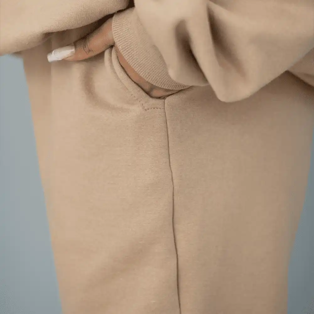 Calça Moletom Isa Lucena Areia foto 2