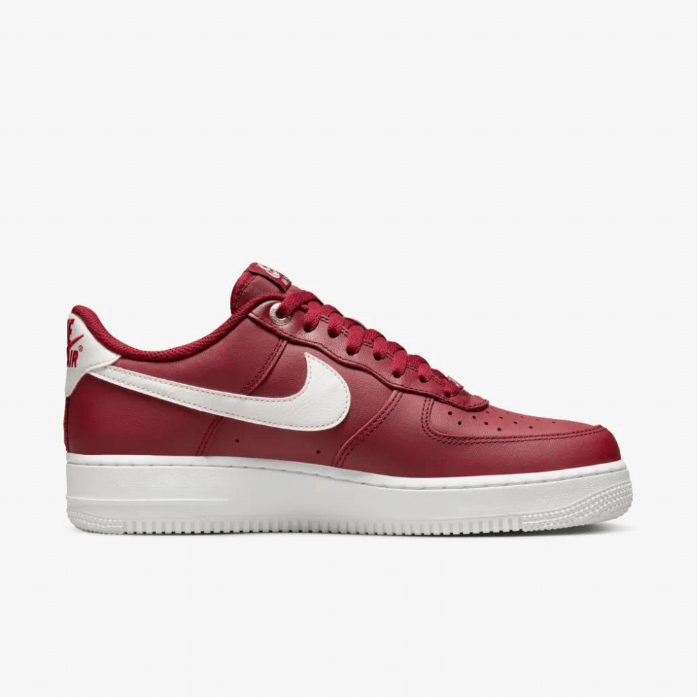 Nike Air Force 1 Low PRM Greatest Hits Pack Team Red foto 3