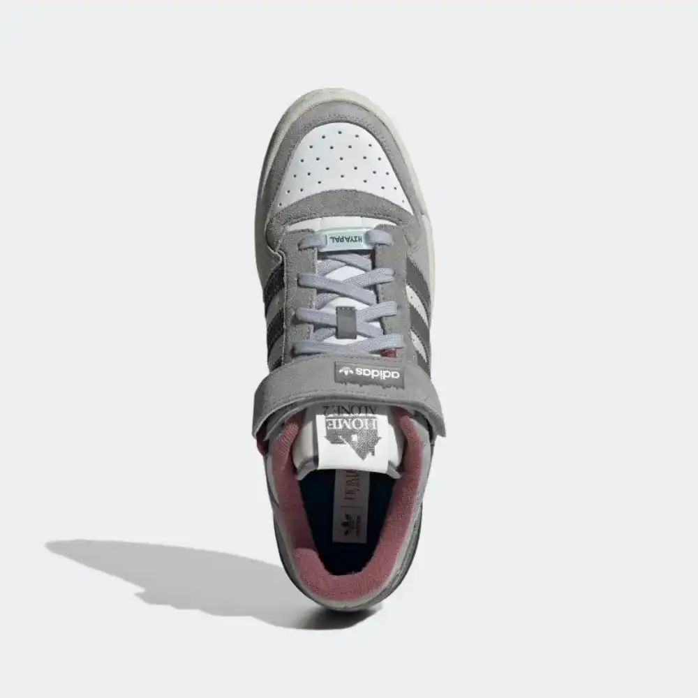Home Alone 2 x adidas Forum 84 Low Charcoal Solid Grey foto 2