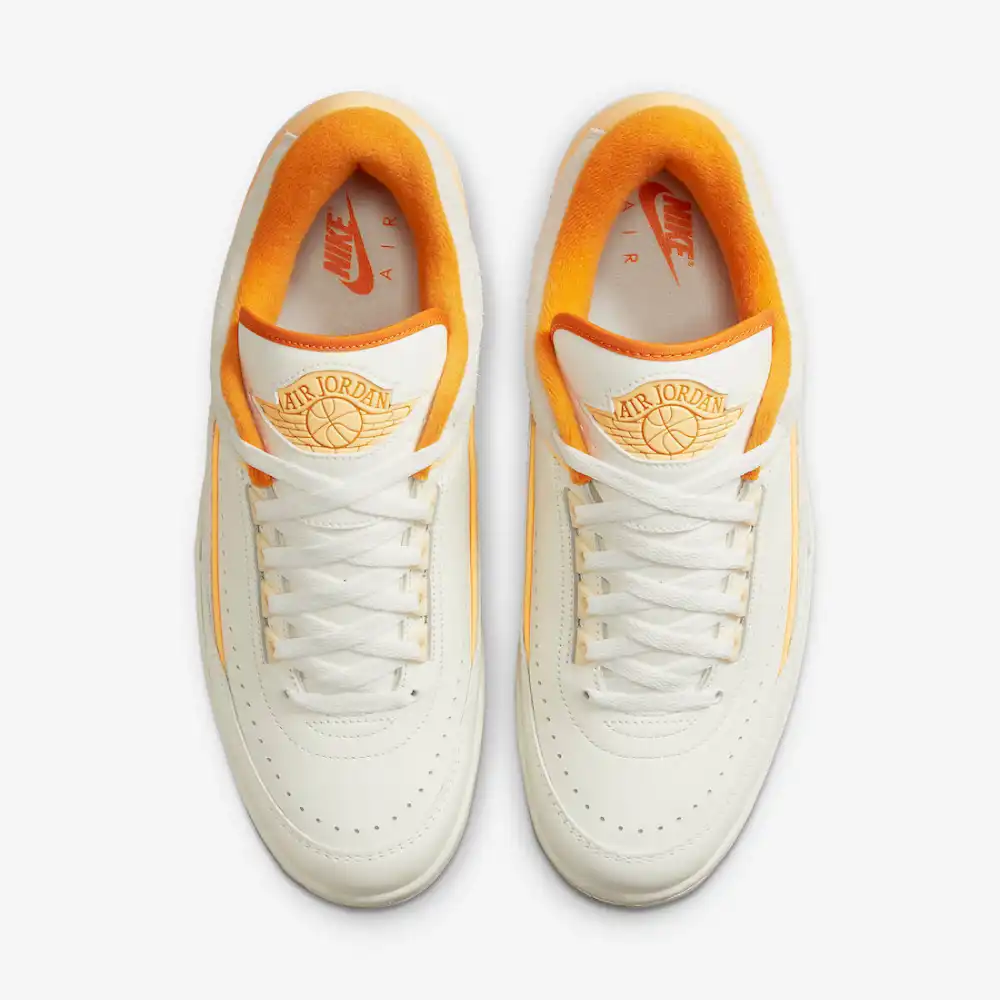 Air Jordan 2 Low Melon Tint foto 2