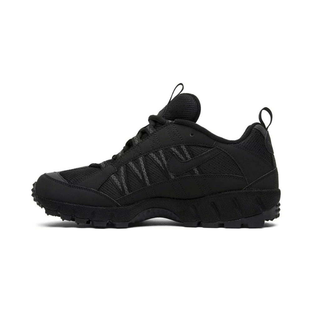 Supreme x Nike Air Humara 17 Black foto 3