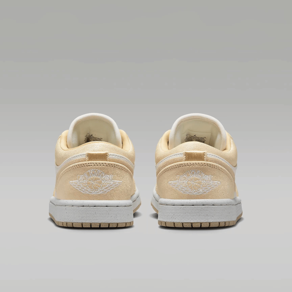 Air Jordan 1 Low SE Team Gold foto 4
