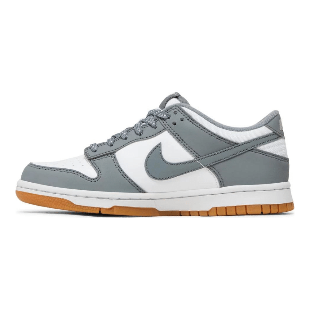 Nike sb dunk sales low reflective