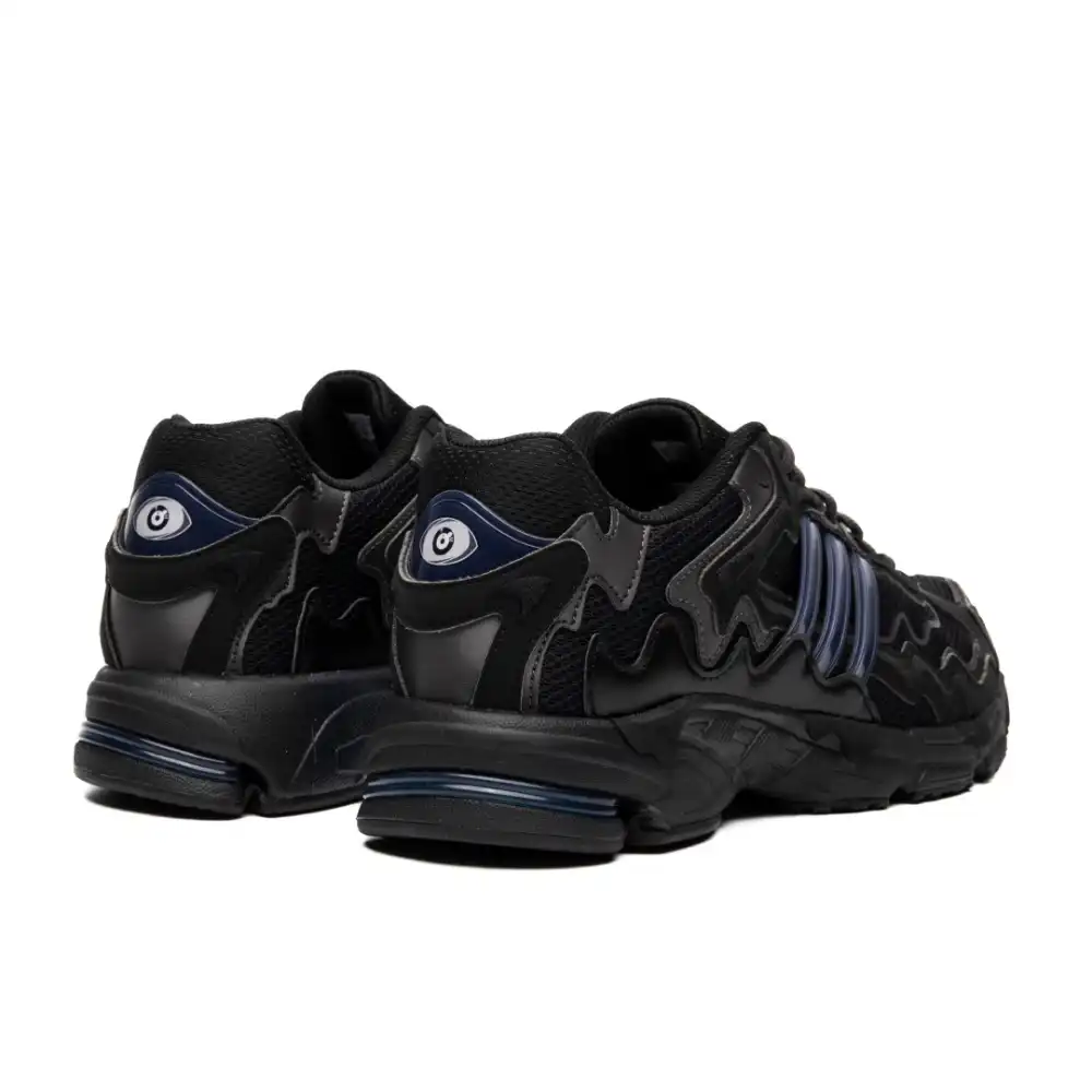 Bad Bunny x adidas Response CL Triple Black foto 4