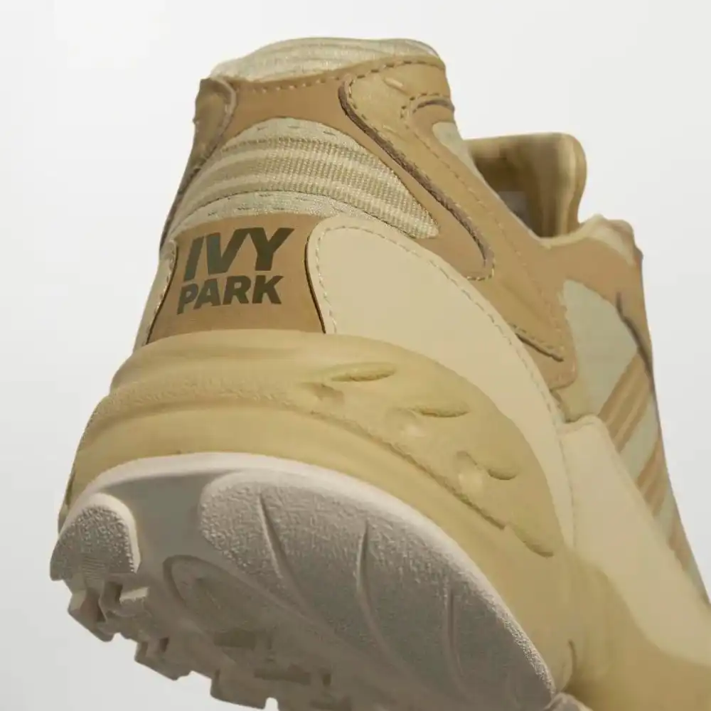 Ivy Park x adidas Savage Trail Medium Dark Khaki - Droper