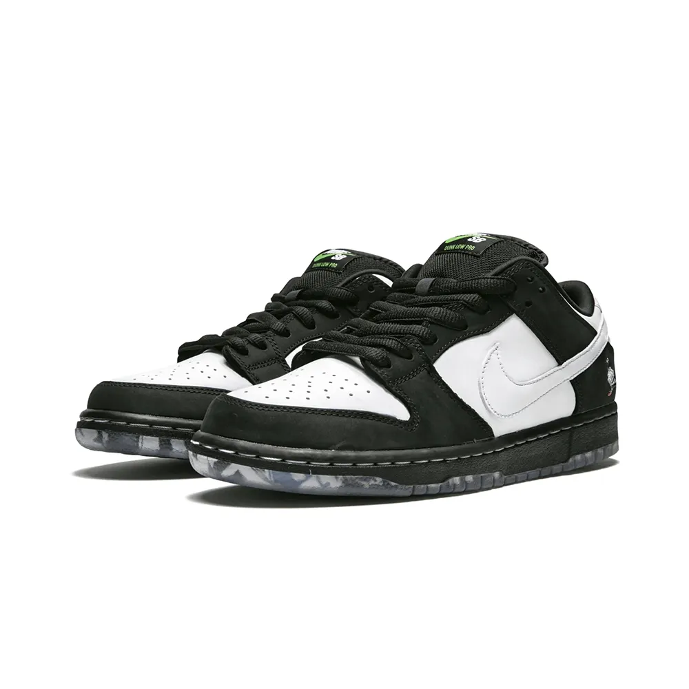 Nike SB Dunk Staple Panda Pigeon