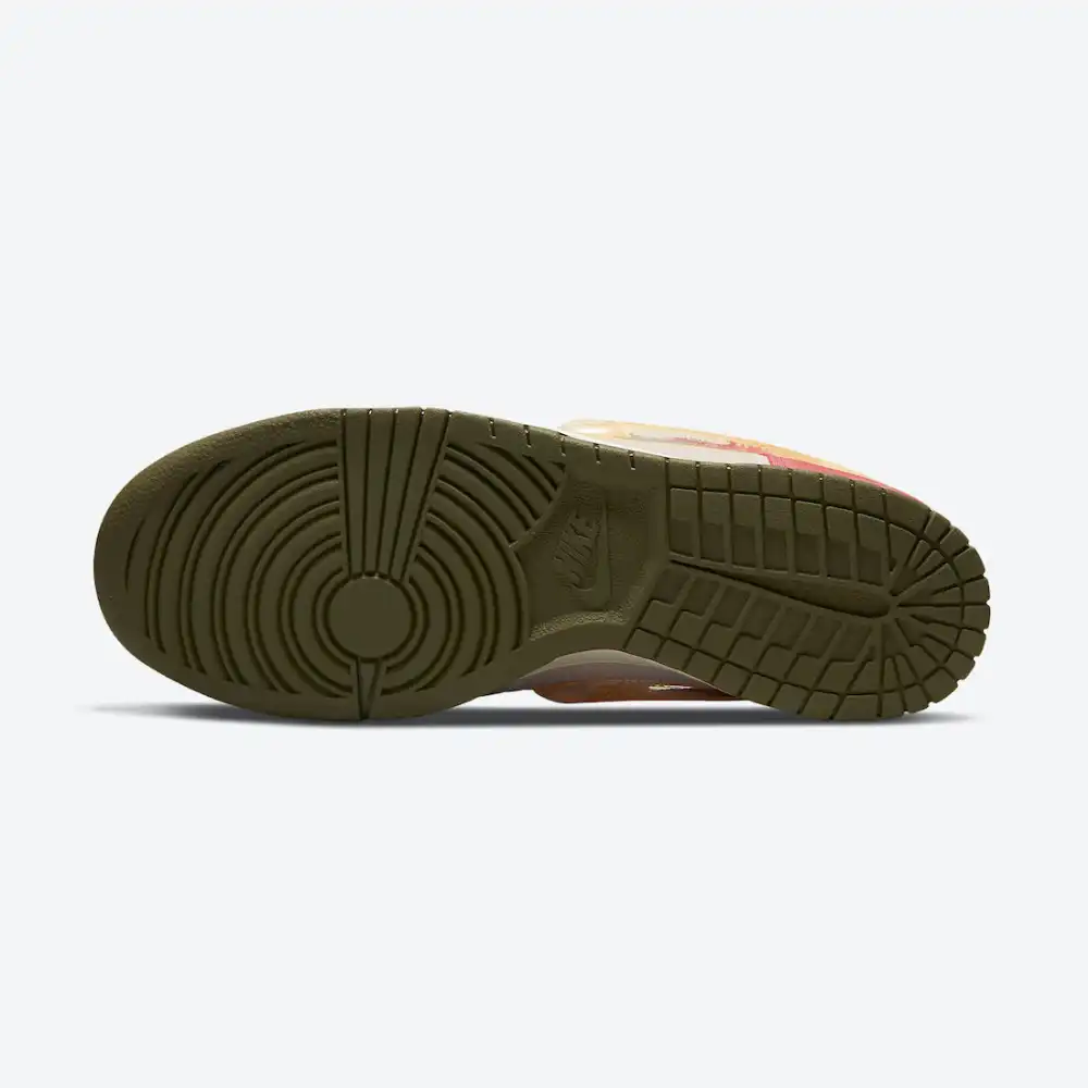 Social Status x Nike Dunk Mid Free Lunch Strawberry Milk foto 5