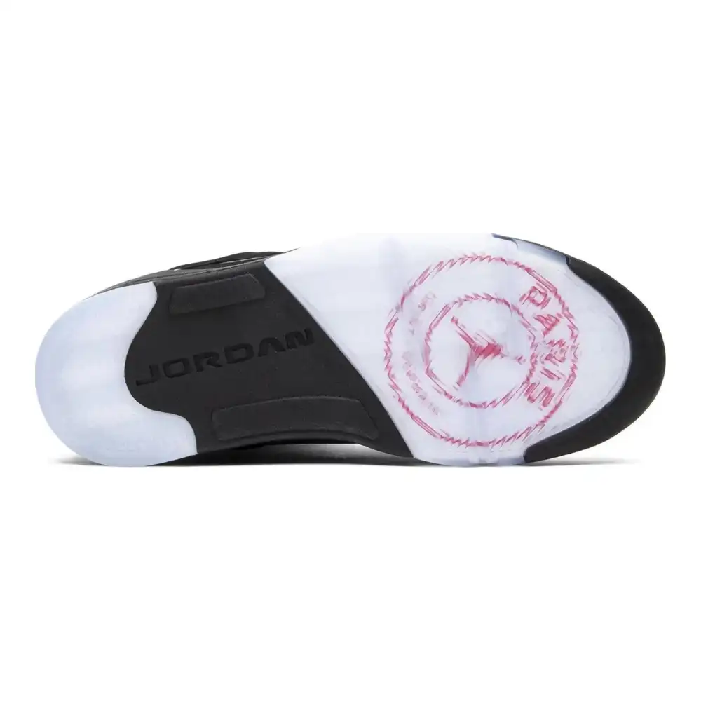 Paris Saint-Germain x Air Jordan 5 - Droper