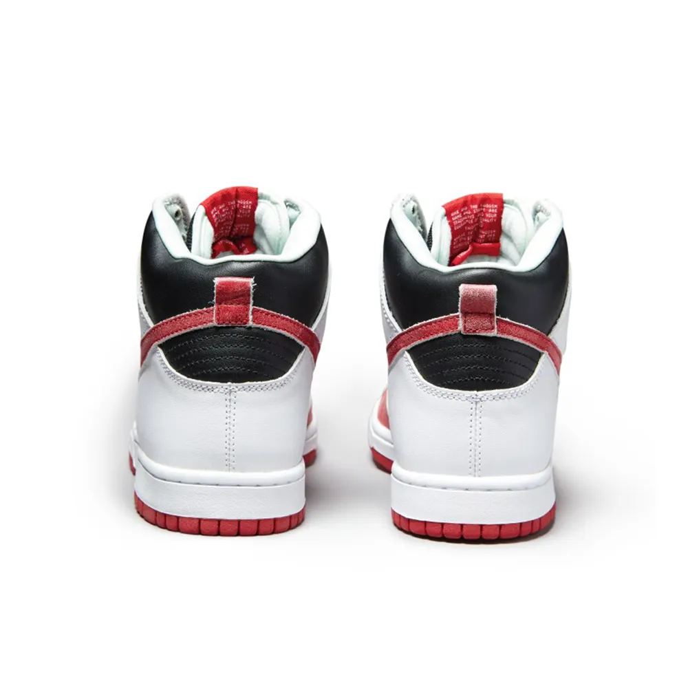 Nike SB Dunk High Jason Voorhees foto 3