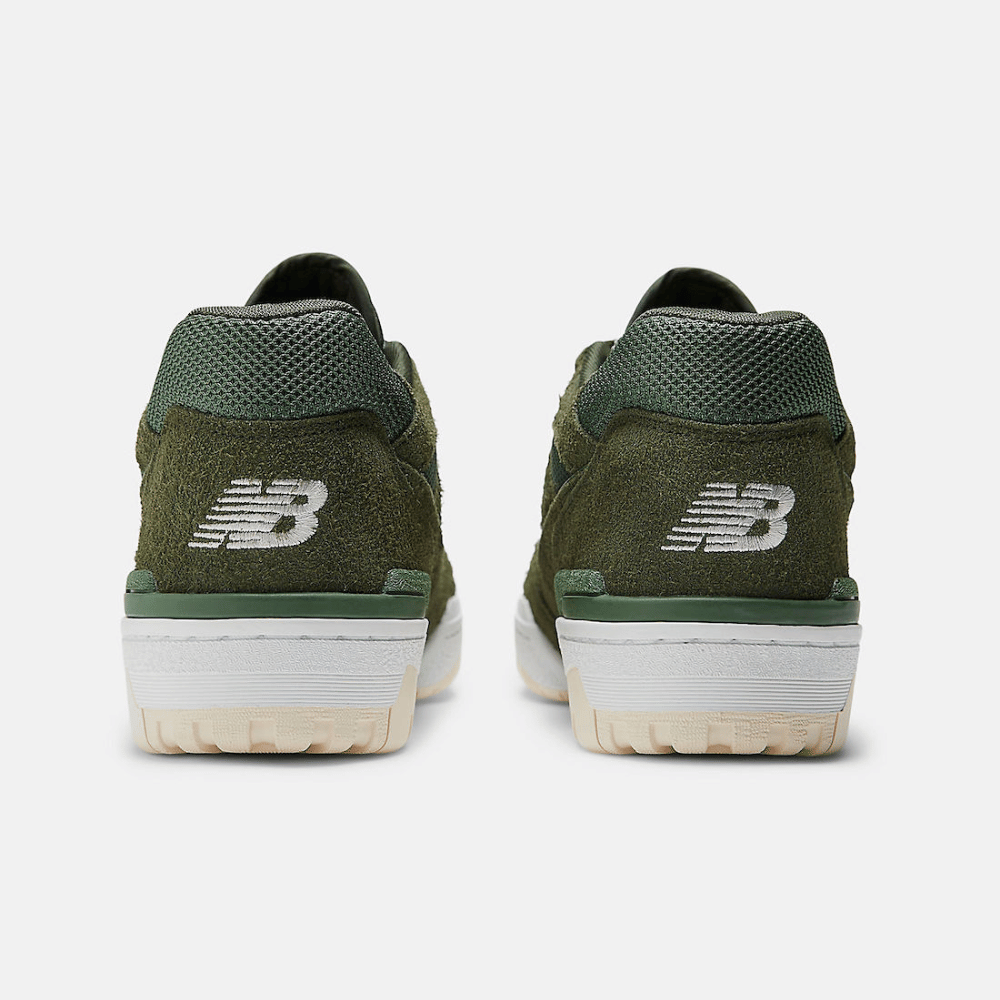New Balance 550 Olive Suede foto 4