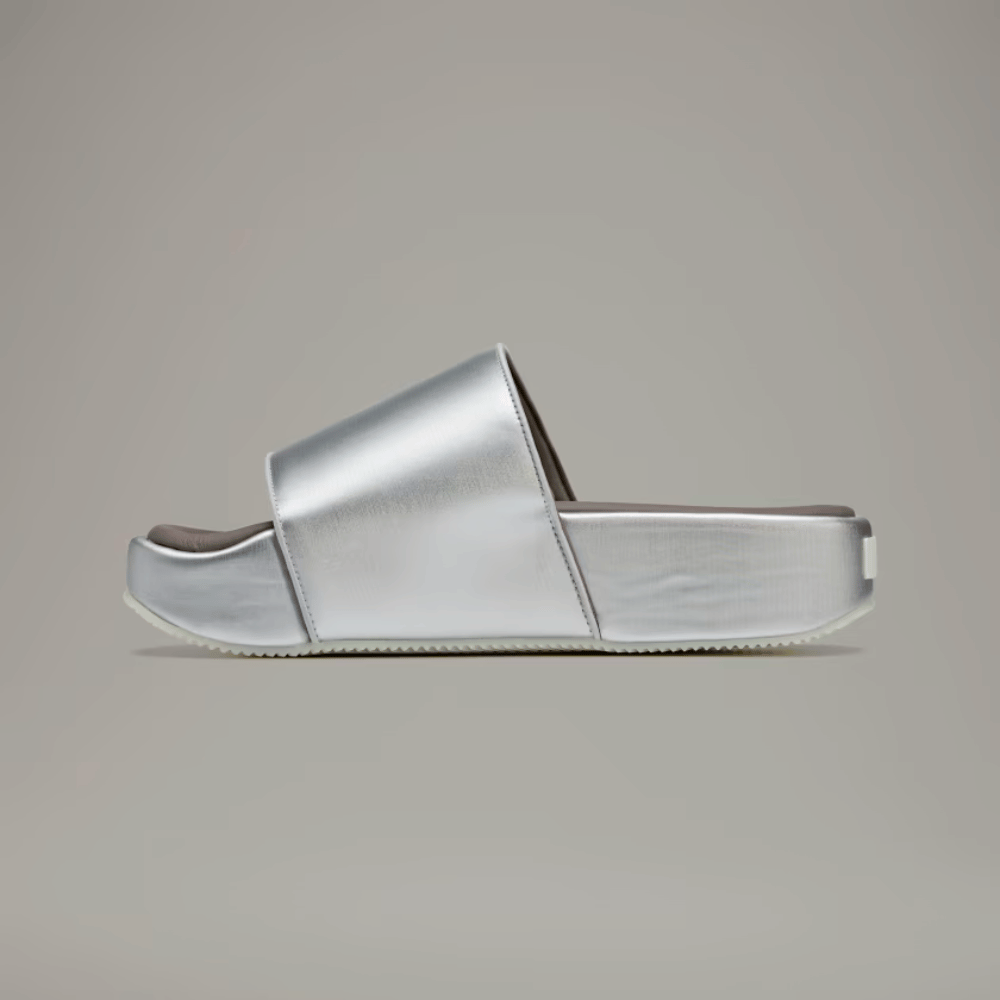 Y-3 x adidas Chinelo Silver - Droper