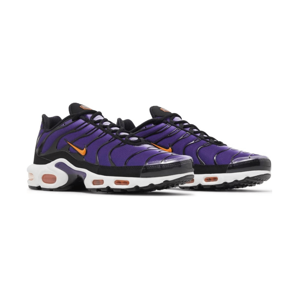 Nike store og purple