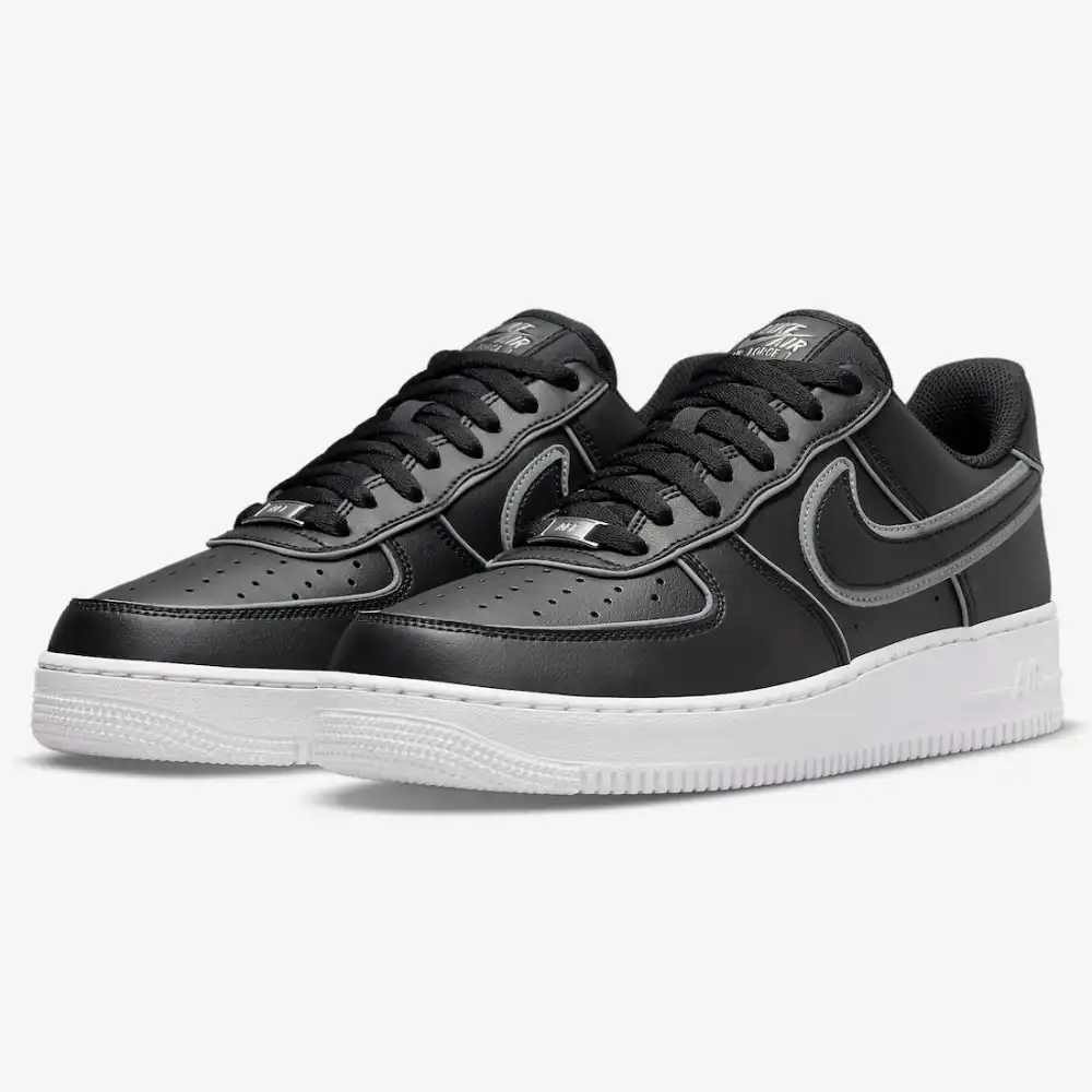 Air force 1's black best sale and white