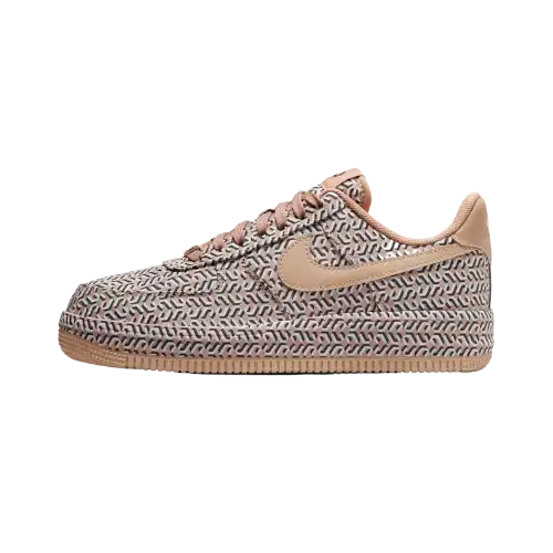 Nike Air Force 1 LX United in Victory