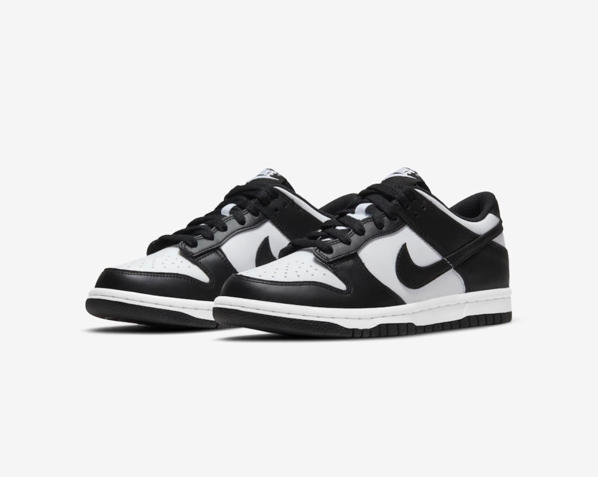 nike dunk low black and white 6.5