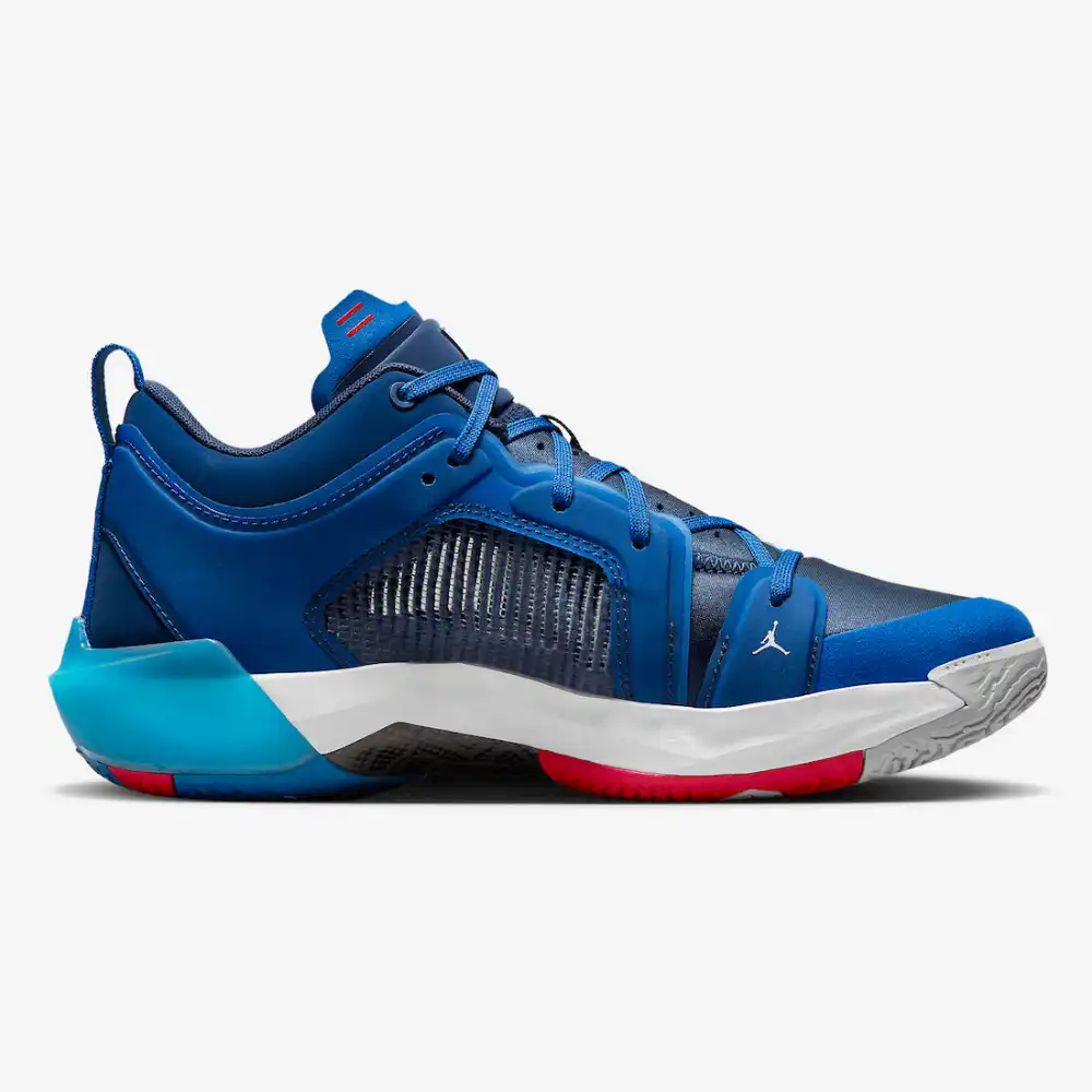 Air Jordan 37 Low Military Blue foto 3