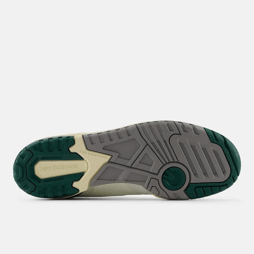 New Balance 550 Sea Salt Hunter Green foto 1