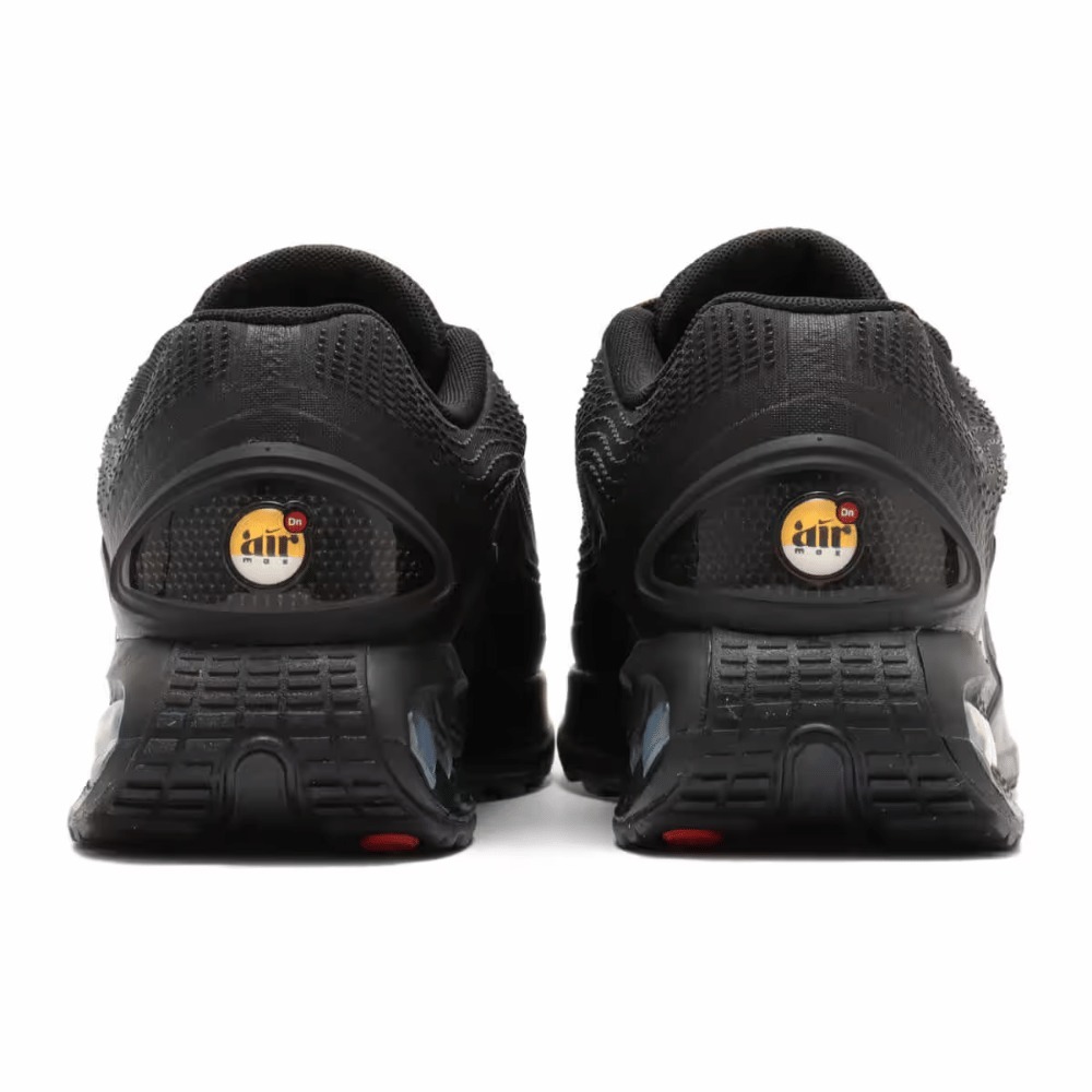 Nike Air Max DN Black Metallic Grey foto 4