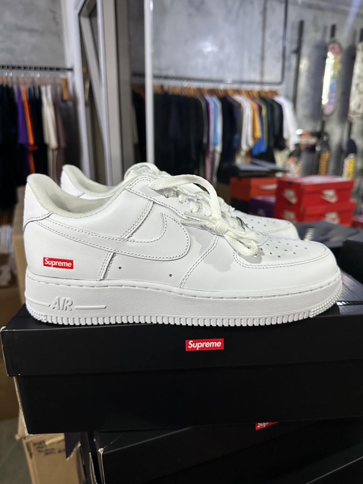 nike supreme air force