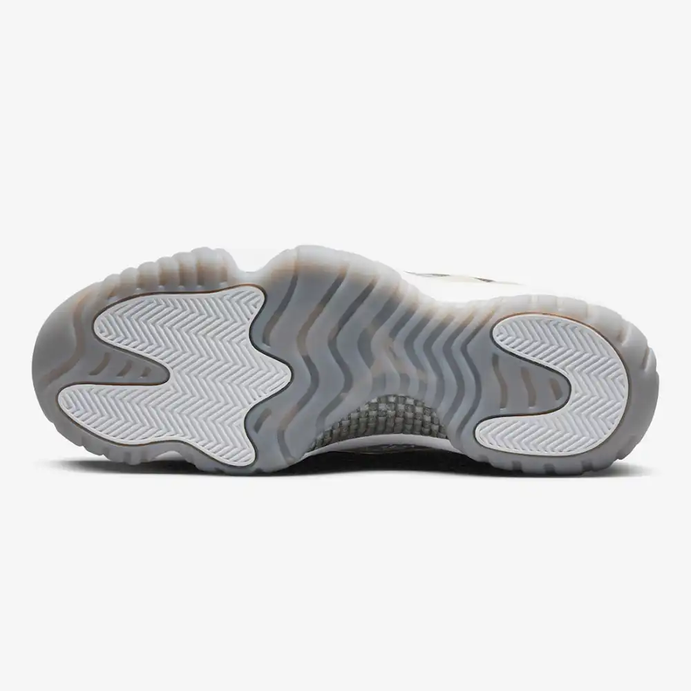 Air Jordan 11 Low IE Light Orewood Brown foto 5